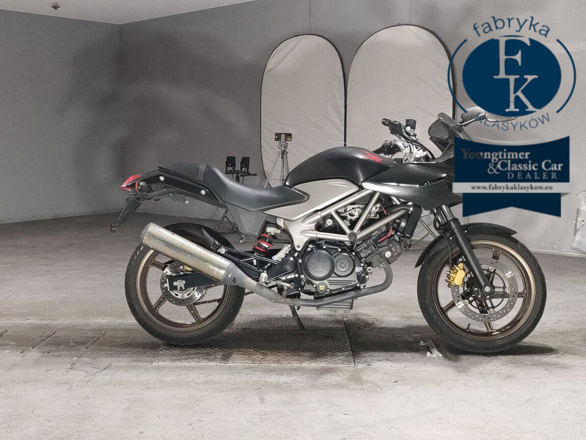 HONDA VTR250F  - aukcja, lot NX-2038990383