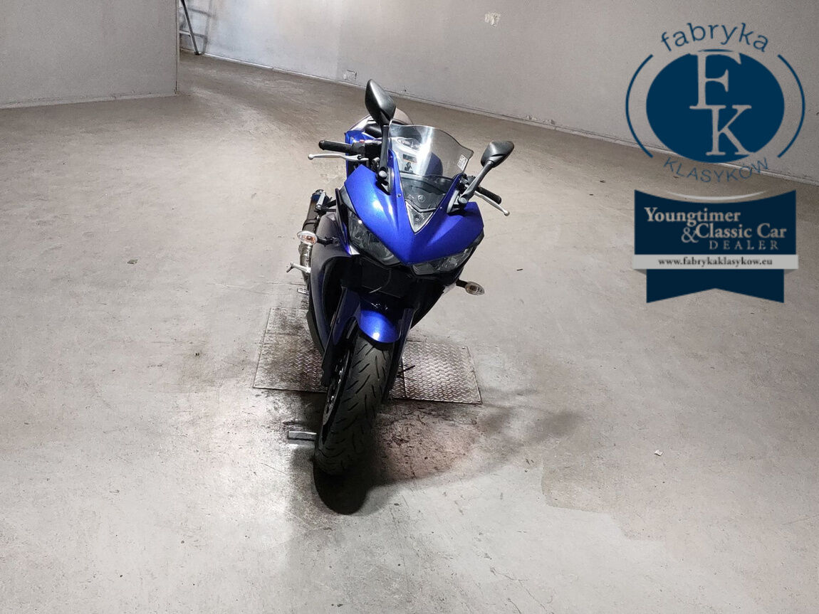 YAMAHA YZF-R25  - zdjęcie 4