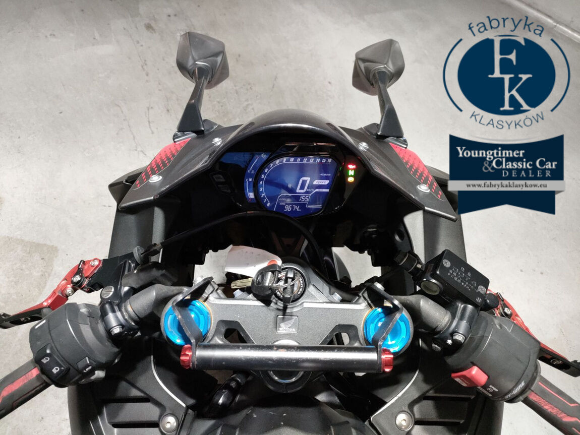 HONDA CBR250RR  - zdjęcie 6
