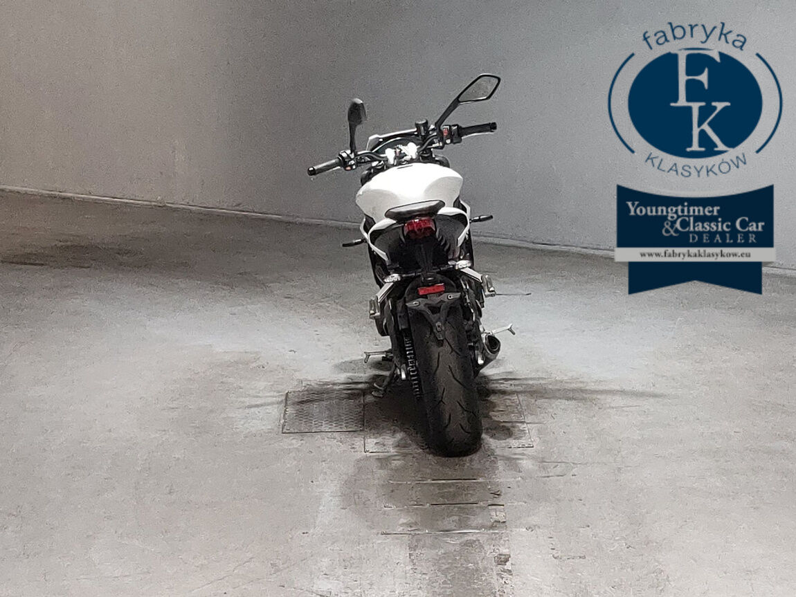 TRIUMPH STREET TRIPLE R 2017 - zdjęcie 5