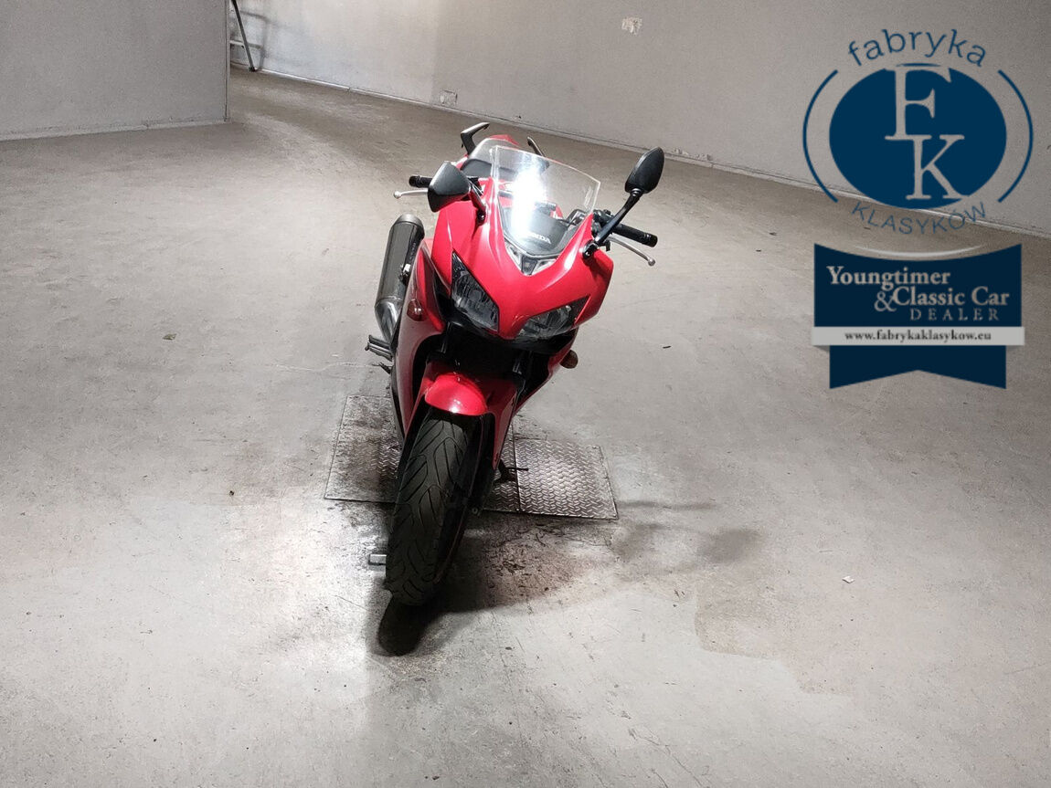 HONDA CBR400R 2014 - zdjęcie 4