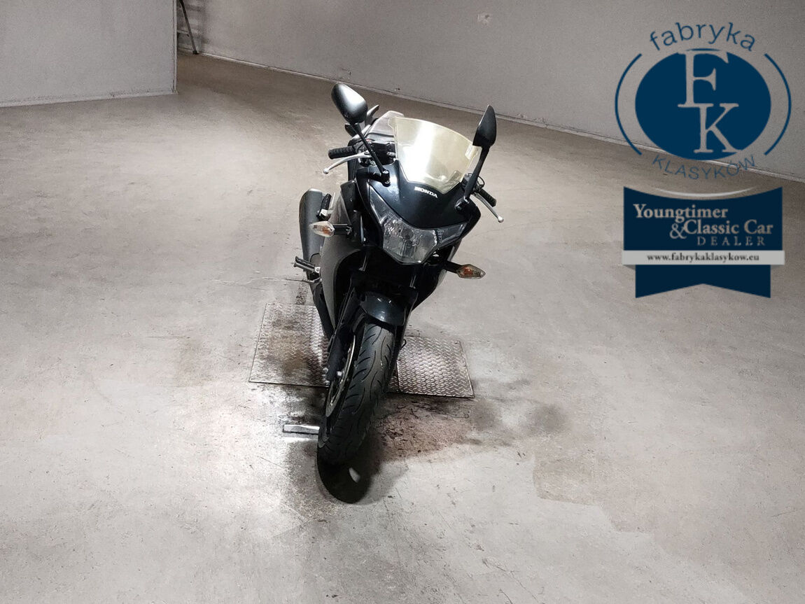 HONDA CBR250R - zdjęcie 4