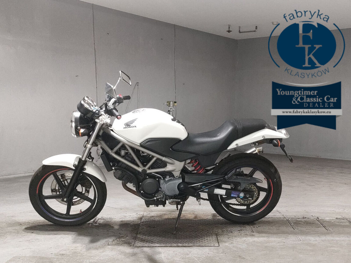 HONDA VTR250  - zdjęcie 3