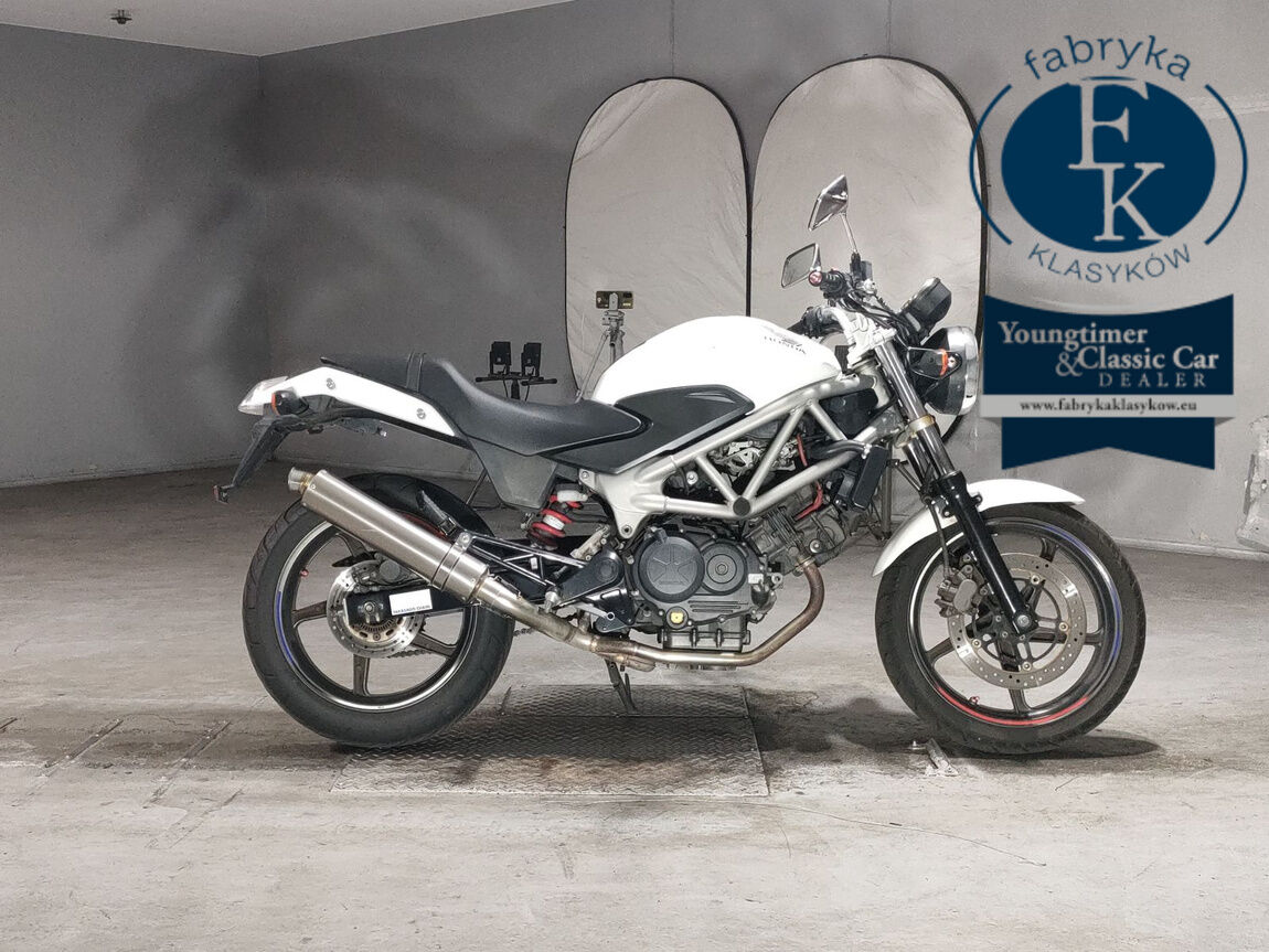 HONDA VTR250  - aukcja, lot NX-2038990553