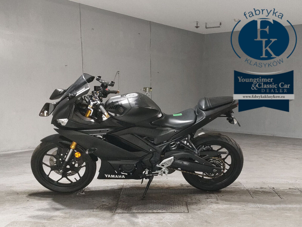 YAMAHA YZF-R25  - zdjęcie 3