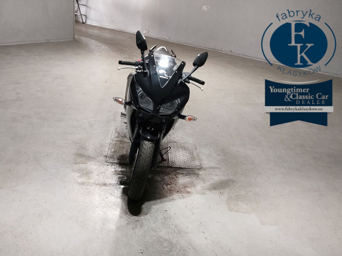 HONDA CBR250R  - zdjęcie 4