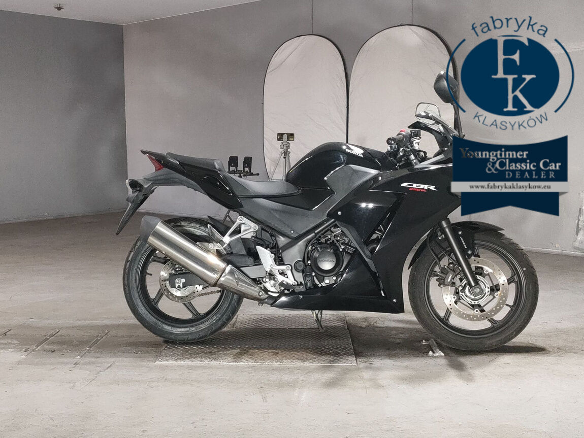 HONDA CBR250R  - aukcja, lot NX-2038990581