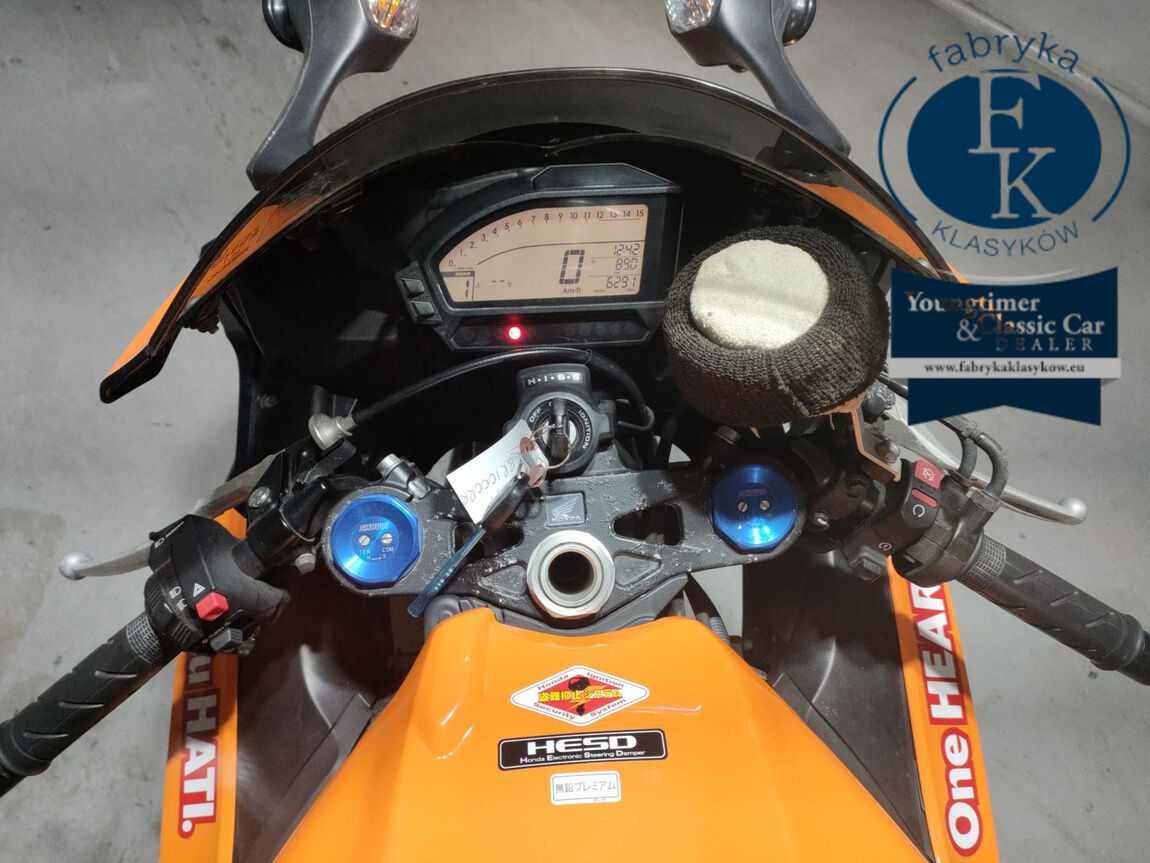 HONDA CBR1000RR 2013 - zdjęcie 6