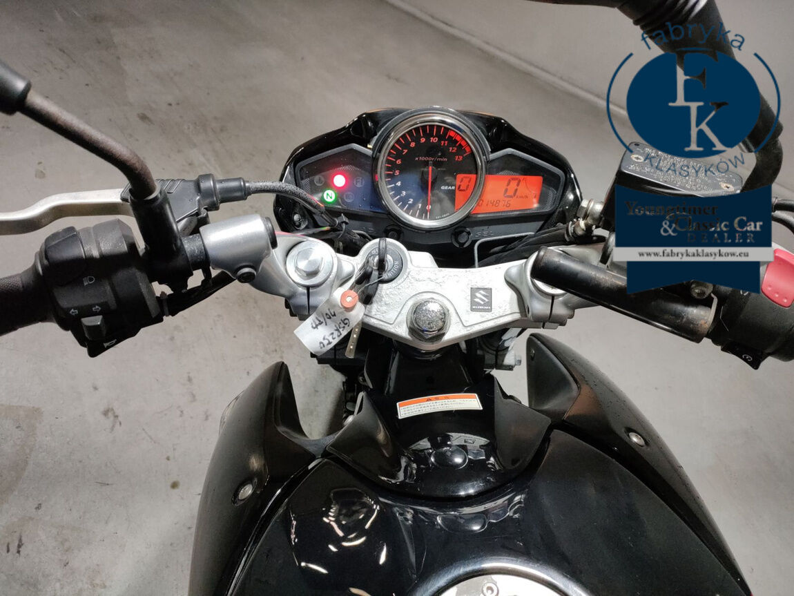 SUZUKI GSR250  - zdjęcie 6