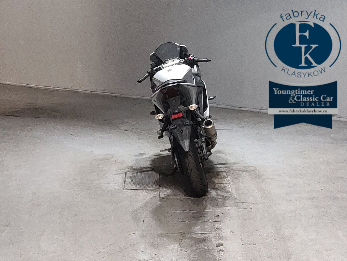 YAMAHA YZF-R25  - zdjęcie 5