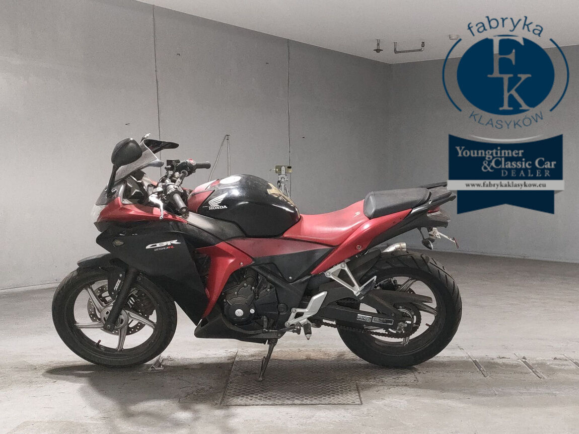 HONDA CBR250R  - zdjęcie 3