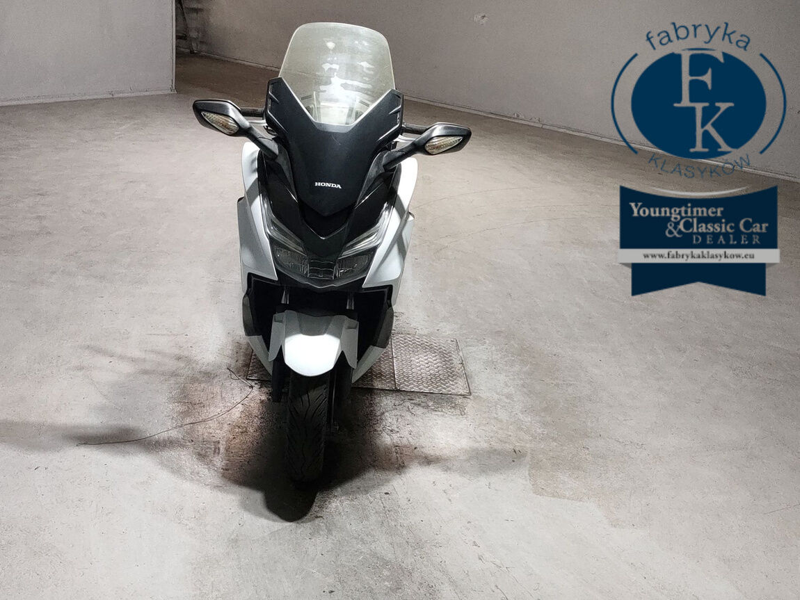 HONDA FORZA 125  - zdjęcie 4