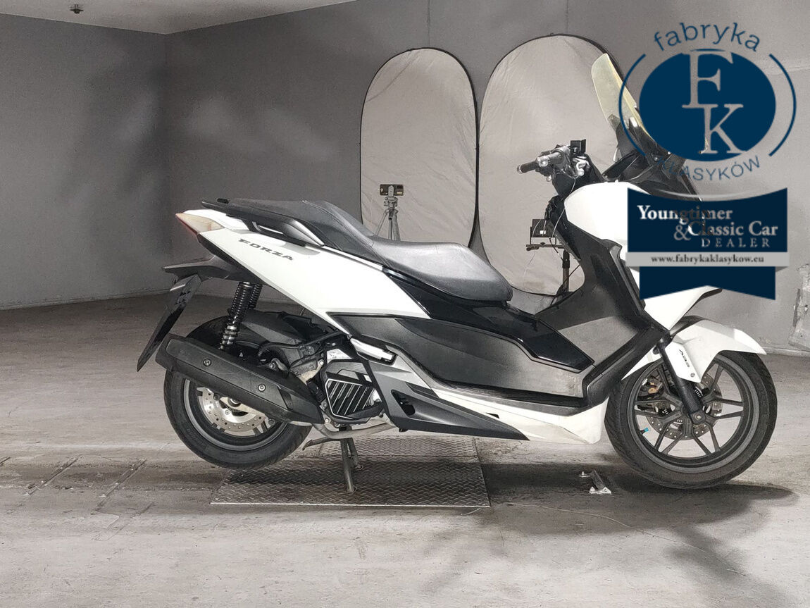 HONDA FORZA 125  - aukcja, lot NX-2038990674