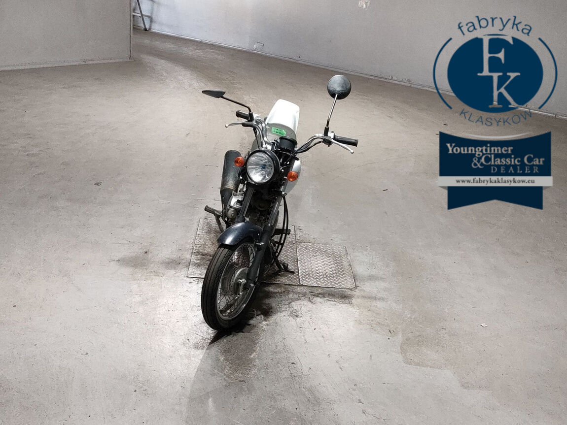 SUZUKI GS50 - zdjęcie 4