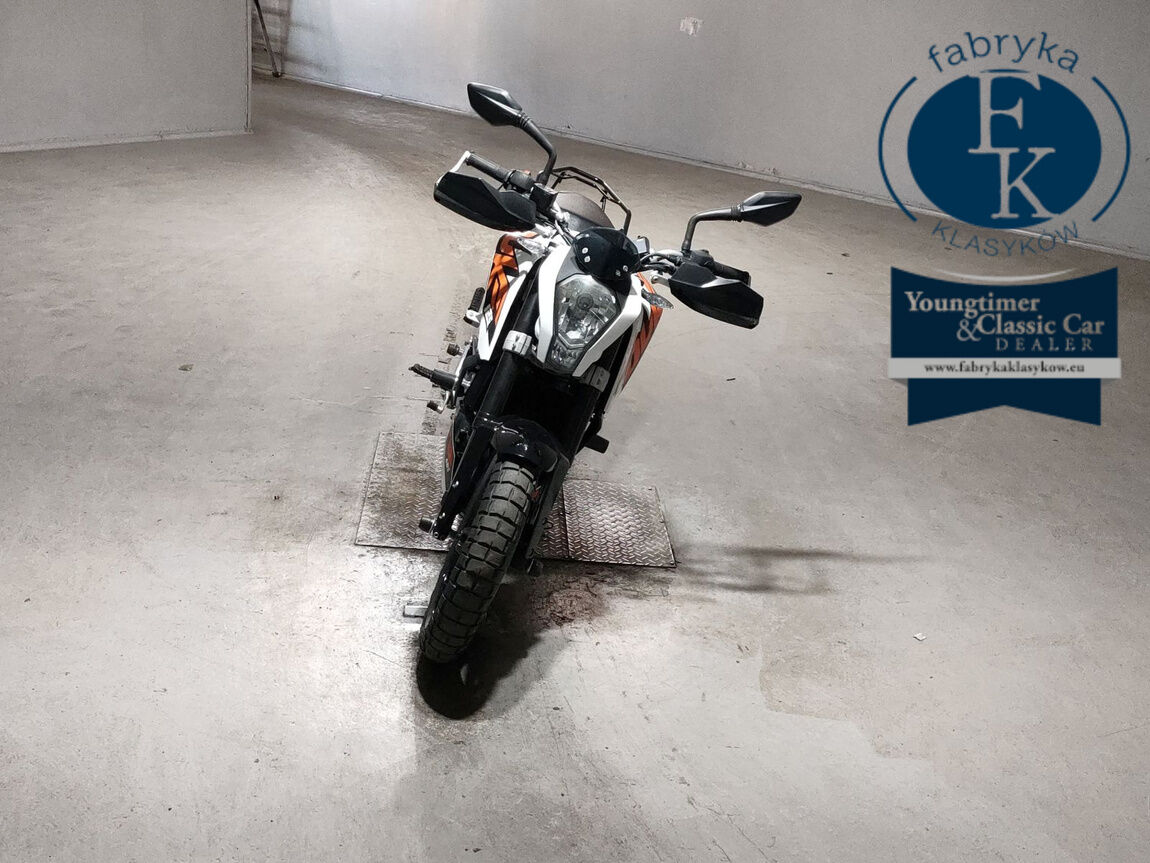 KTM KTM 125 DUKE  - zdjęcie 4
