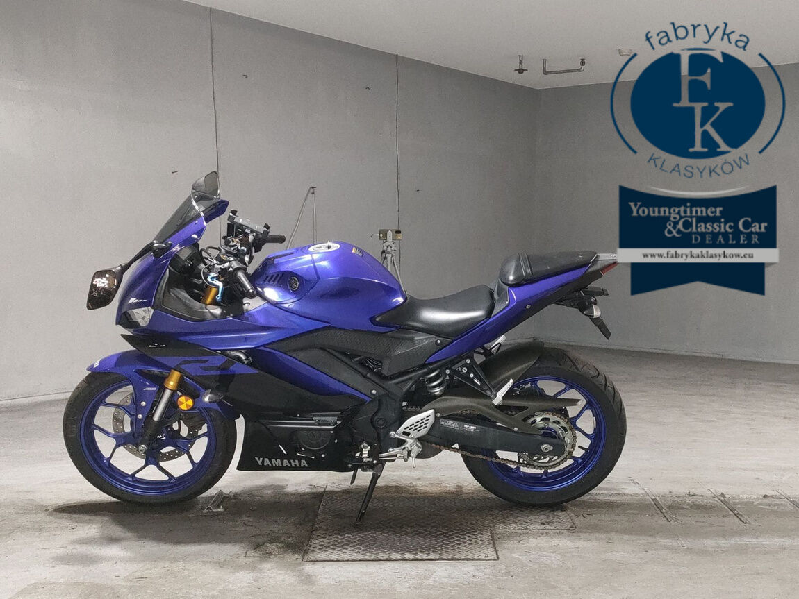 YAMAHA YZF-R25  - zdjęcie 3