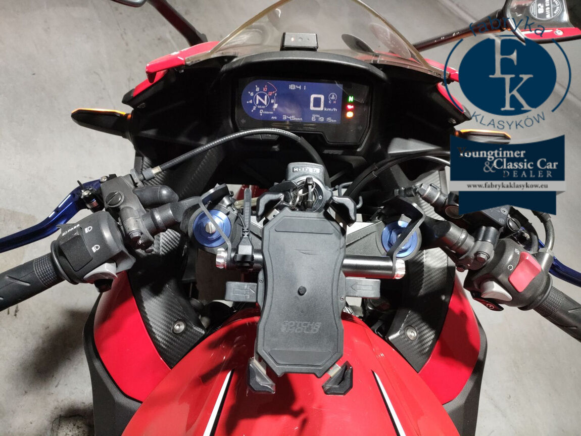 HONDA CBR400R 2020 - zdjęcie 6