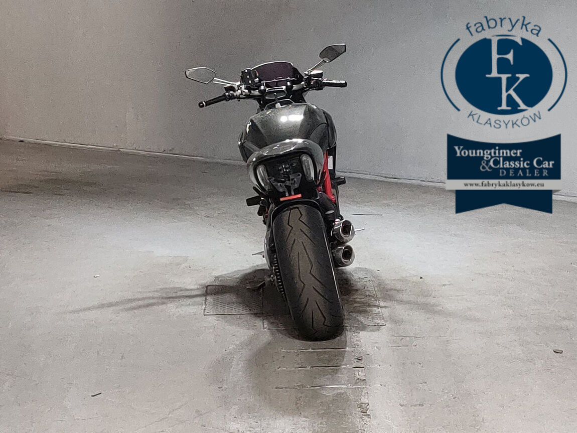 DUCATI DIAVEL CARBON 2011 - zdjęcie 5