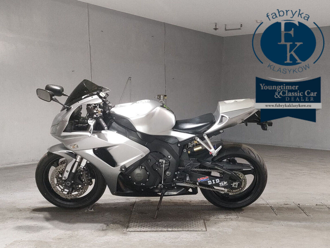 HONDA CBR1000RR 2007 - zdjęcie 3