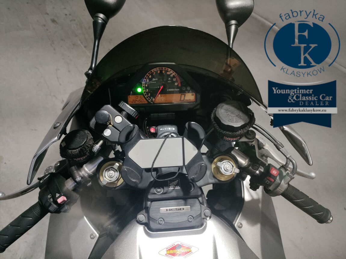 HONDA CBR1000RR 2007 - zdjęcie 6