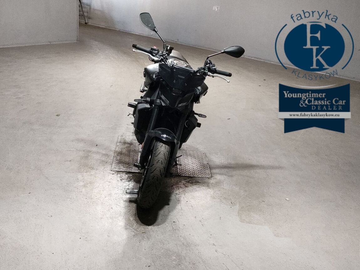 YAMAHA MT-09 2024 - zdjęcie 4