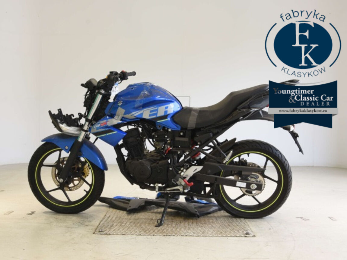 SUZUKI JIKUSA-150 - zdjęcie 3
