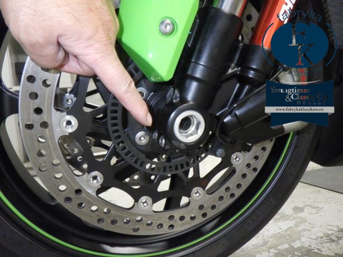 KAWASAKI ZX-10RR 2021 - zdjęcie 24