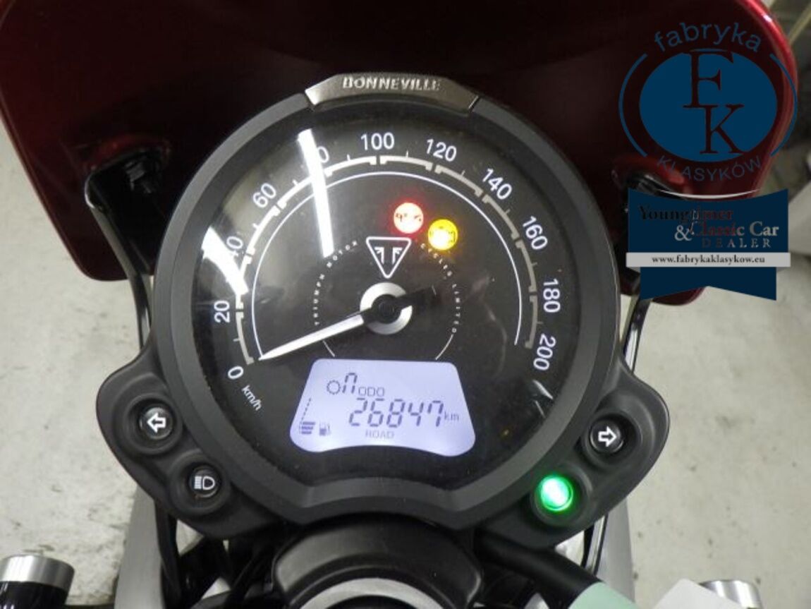 TRIUMPH SPEED TWIN 900 2023 - zdjęcie 13