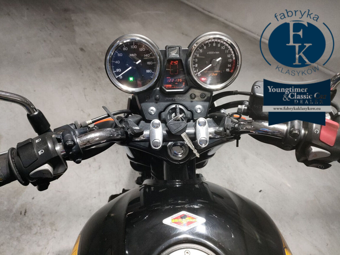 HONDA CB400SFV-4 2018 - zdjęcie 6