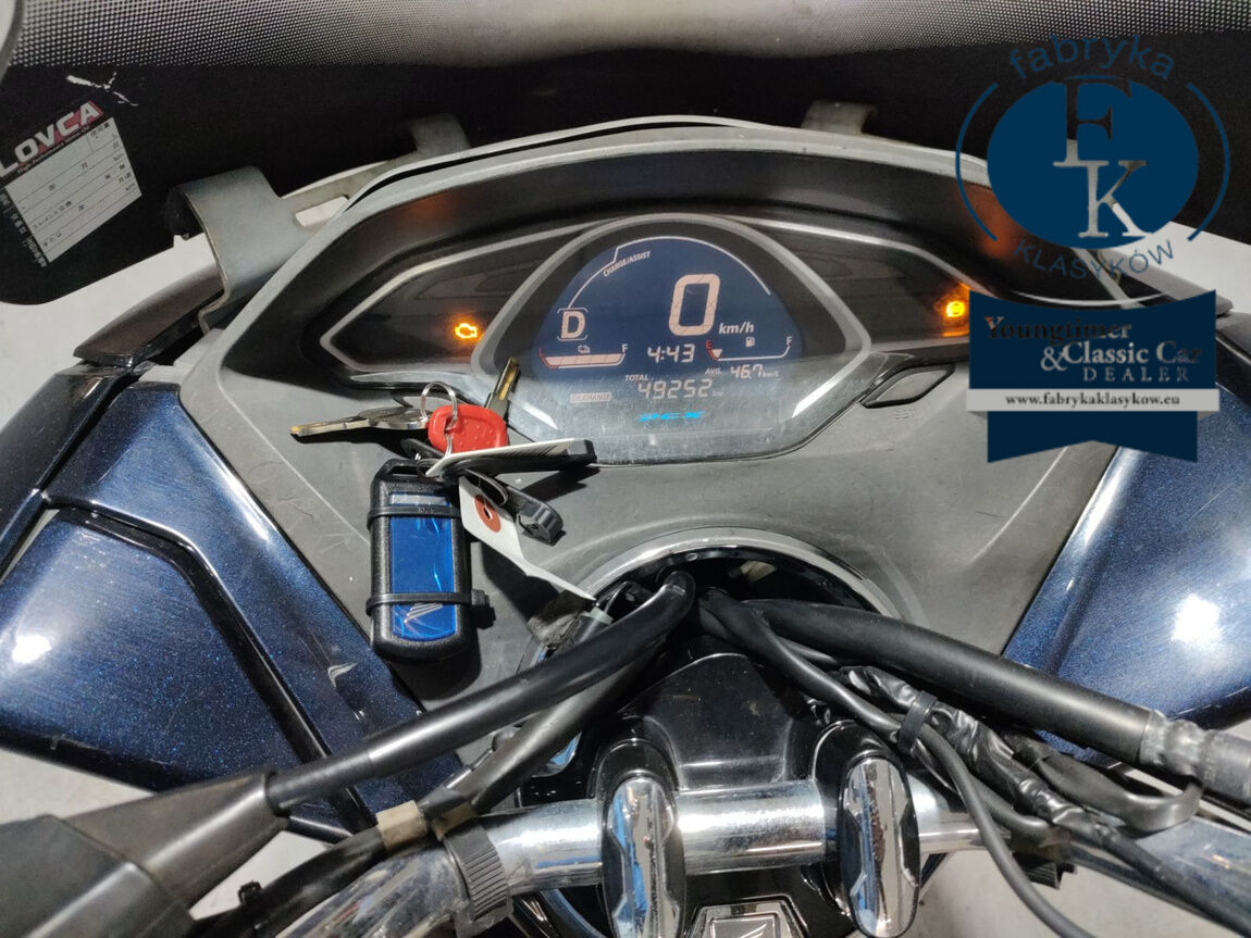HONDA PCX HYBRID  - zdjęcie 6
