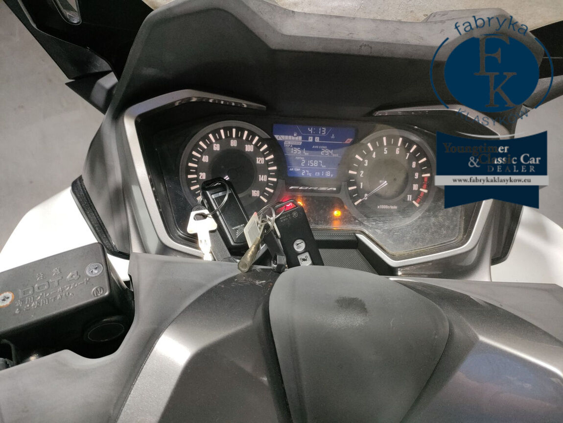 HONDA FORZA  - zdjęcie 6