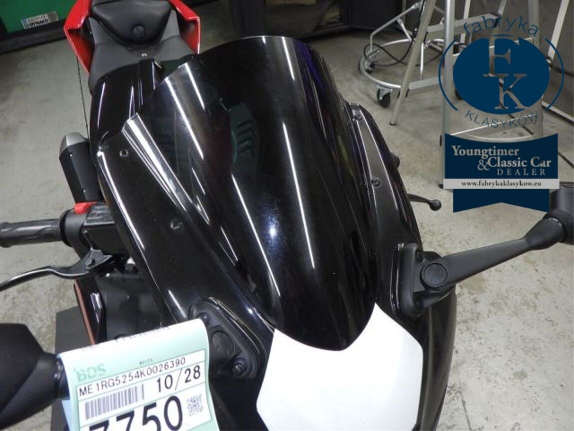 YAMAHA YZF-R15  - zdjęcie 18