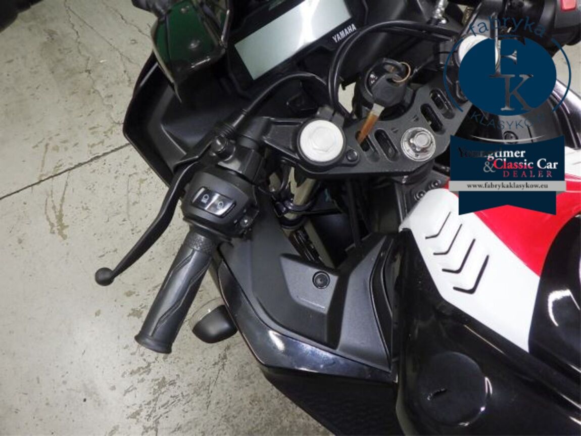 YAMAHA YZF-R15  - zdjęcie 21