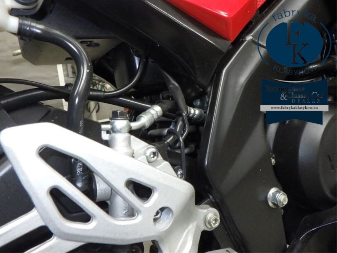 YAMAHA YZF-R15  - zdjęcie 31