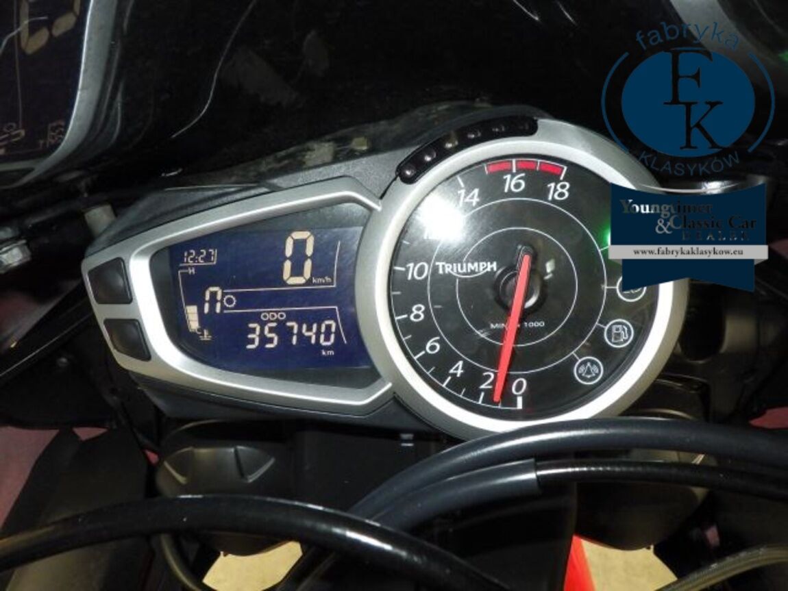 TRIUMPH DAYTONA675 2011 - zdjęcie 13