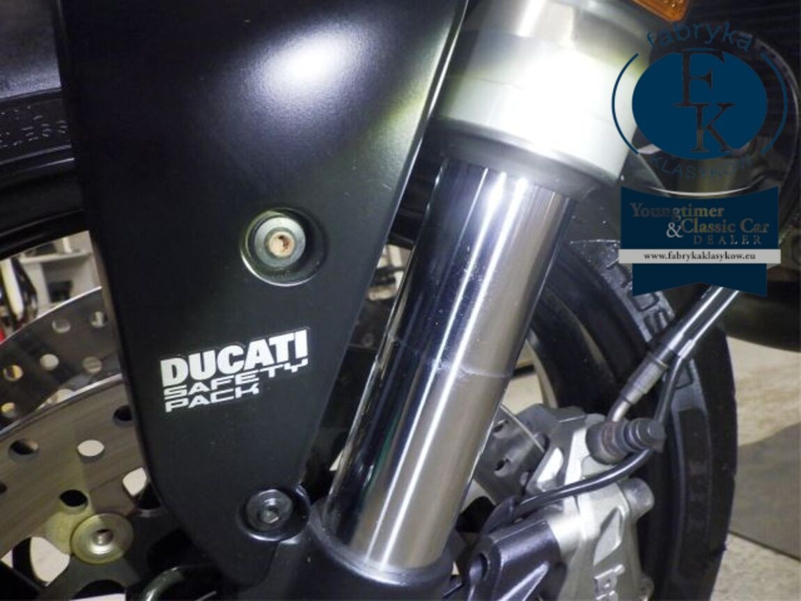 DUCATI MONSTER 821 2018 - zdjęcie 27