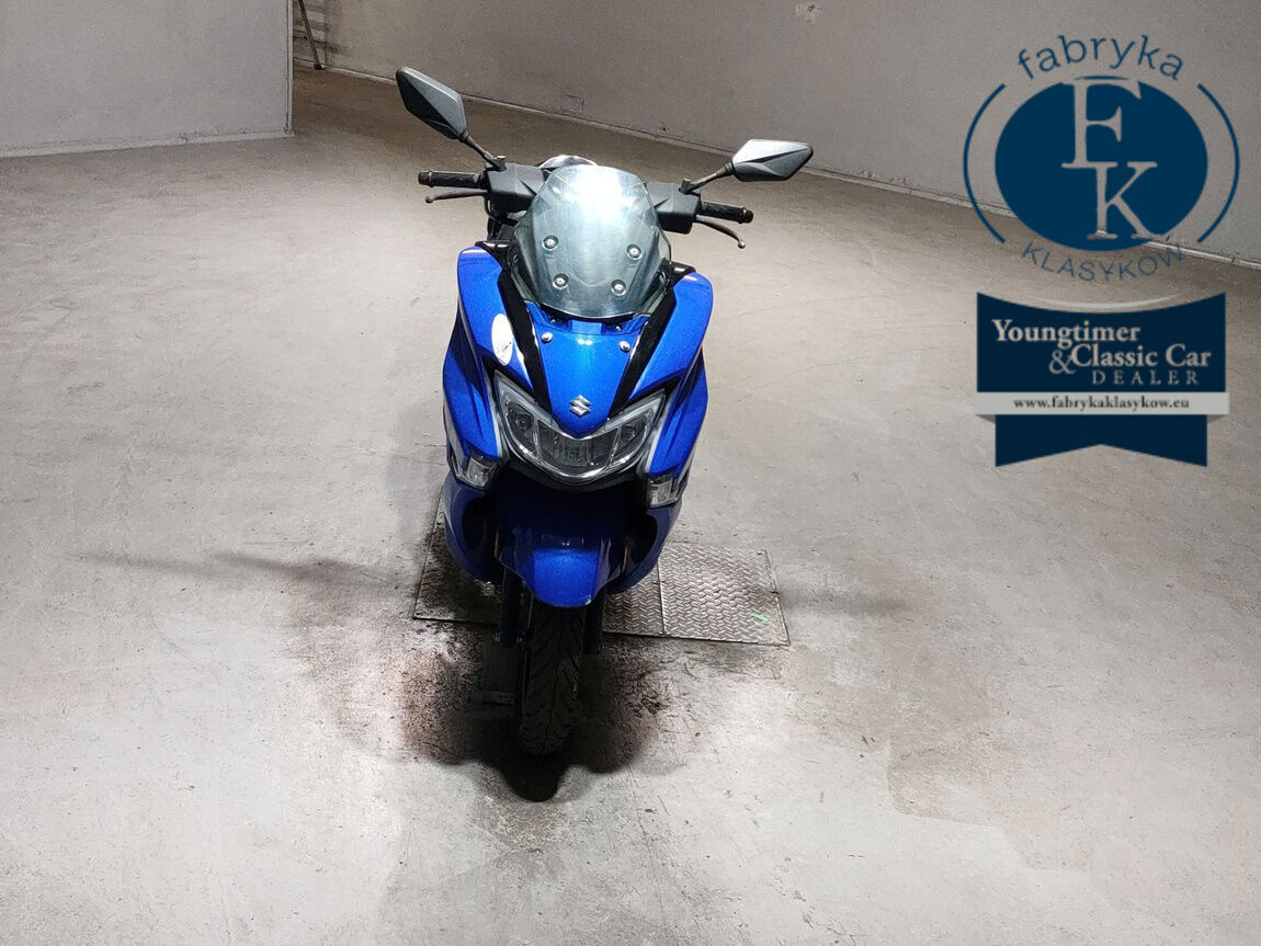 SUZUKI BURGMAN 125  - zdjęcie 4
