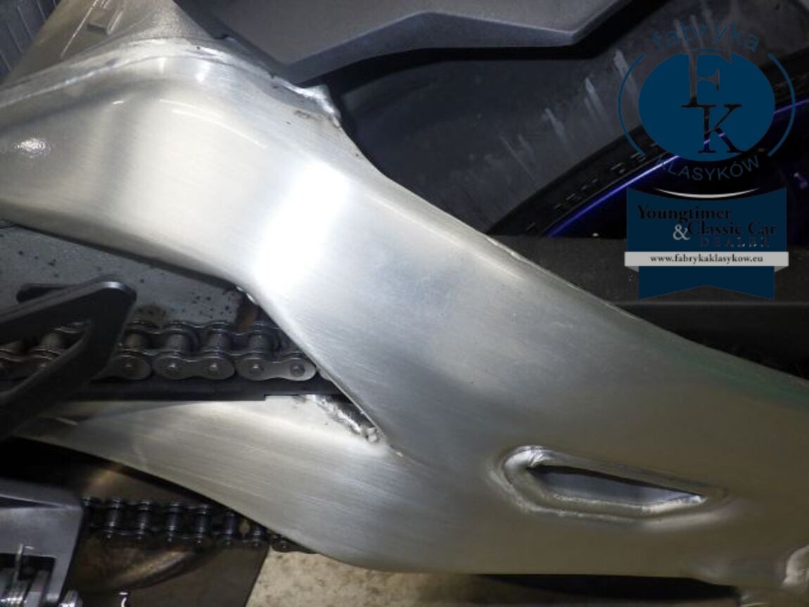 YAMAHA YZF-R1M 2025 - zdjęcie 25