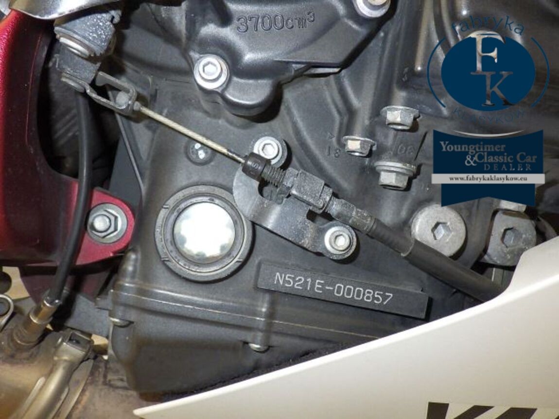 YAMAHA YZF-R1 2009 - zdjęcie 6