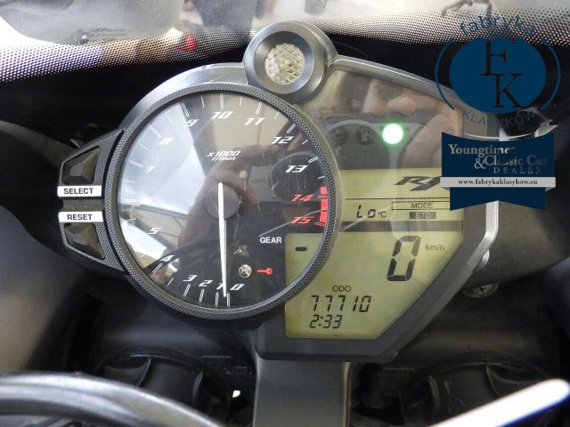 YAMAHA YZF-R1 2009 - zdjęcie 8