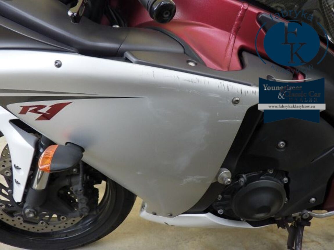 YAMAHA YZF-R1 2009 - zdjęcie 13