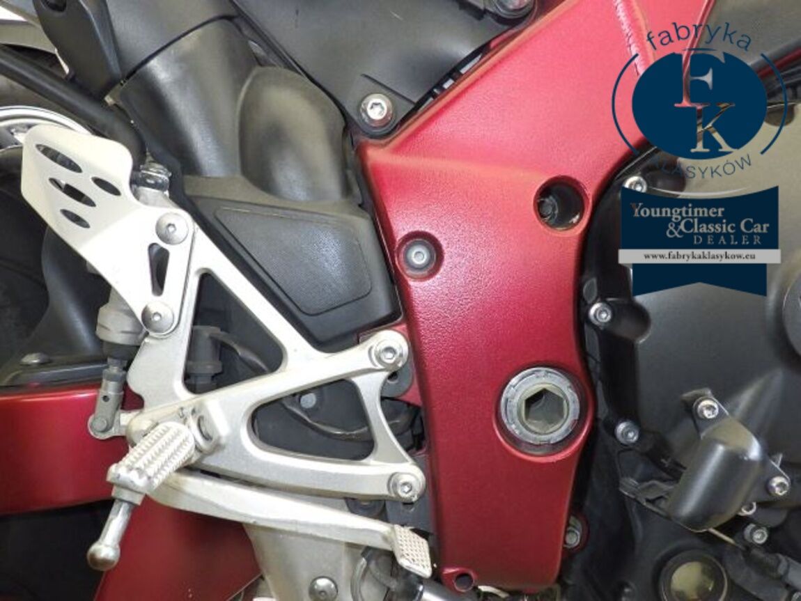 YAMAHA YZF-R1 2009 - zdjęcie 24