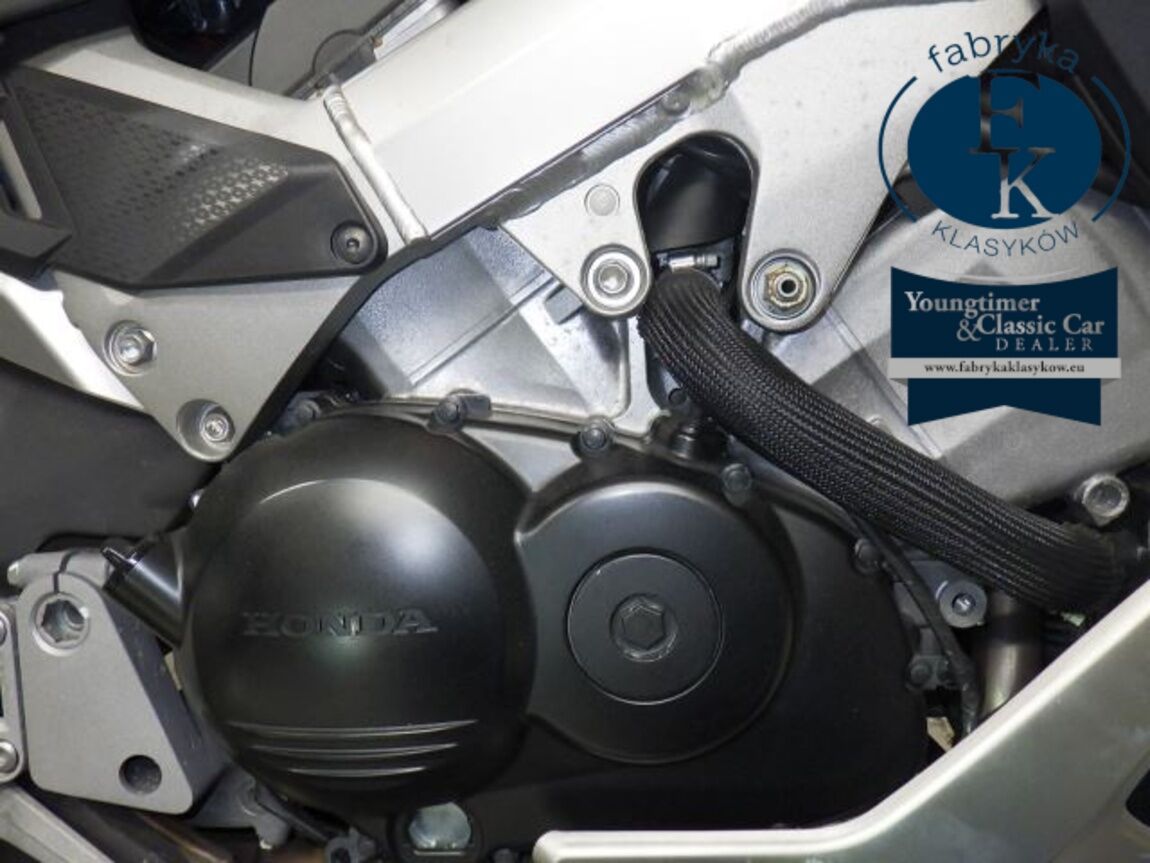 HONDA VFR800X 2015 - zdjęcie 10
