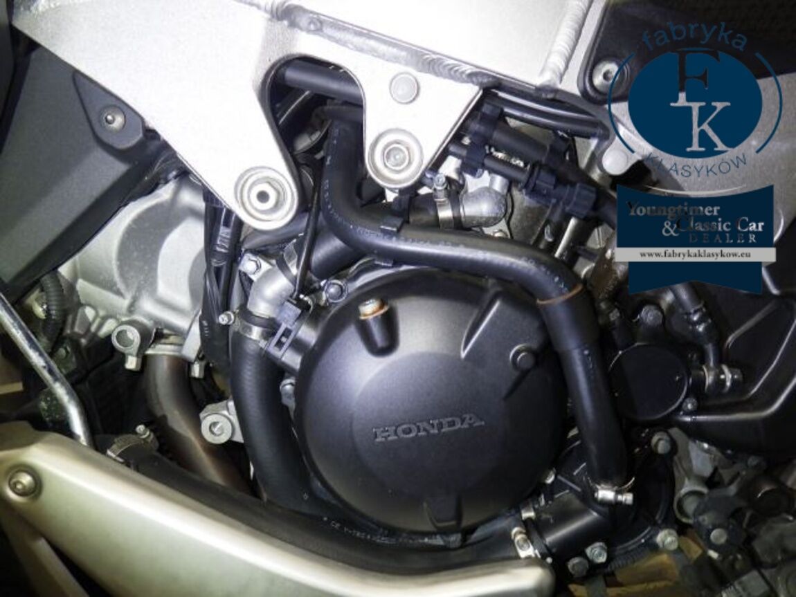 HONDA VFR800X 2015 - zdjęcie 12