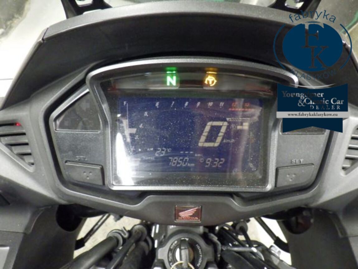 HONDA VFR800X 2015 - zdjęcie 13