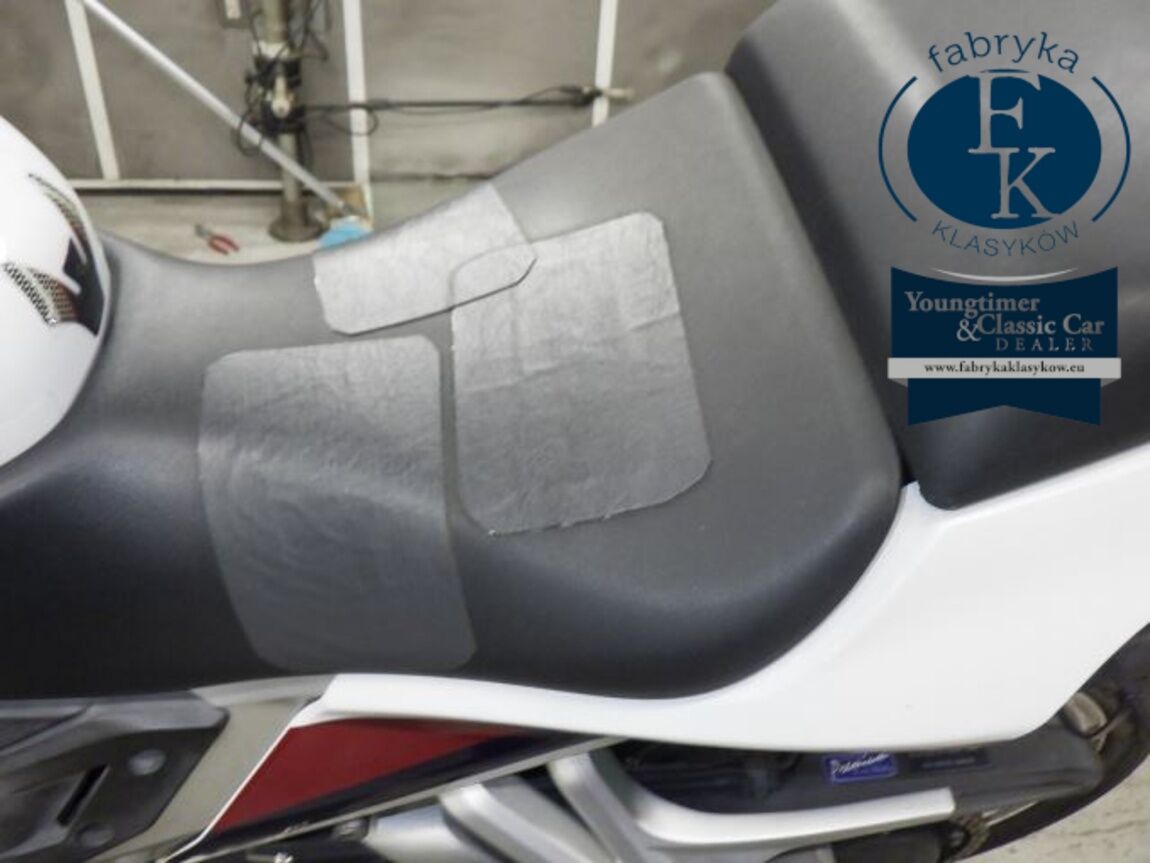 HONDA VFR800F 2019 - zdjęcie 19
