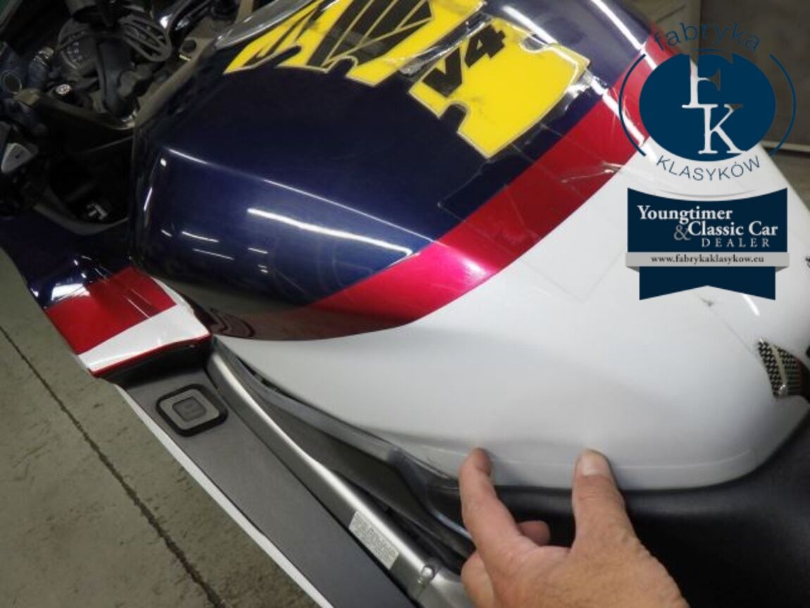 HONDA VFR800F 2019 - zdjęcie 20