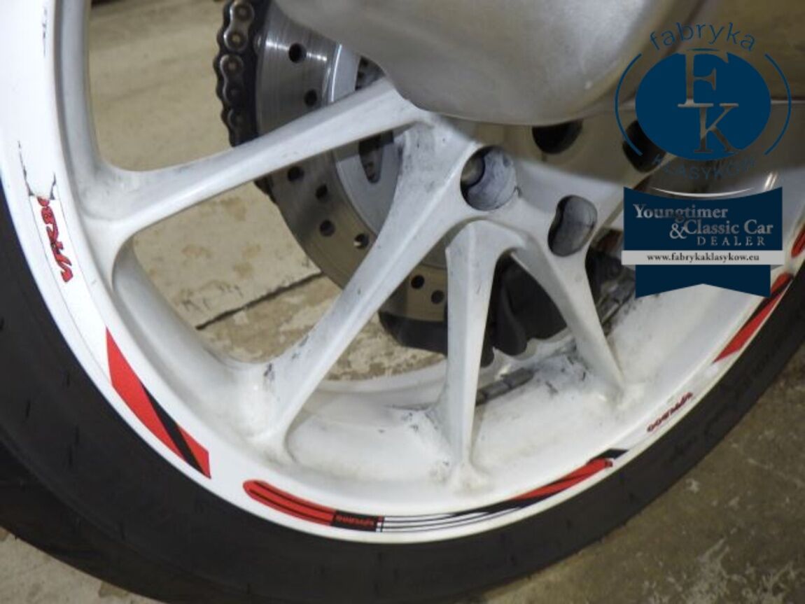 HONDA VFR800F 2019 - zdjęcie 26