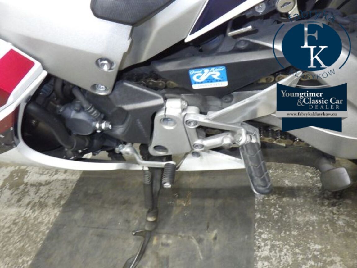 HONDA VFR800F 2019 - zdjęcie 31