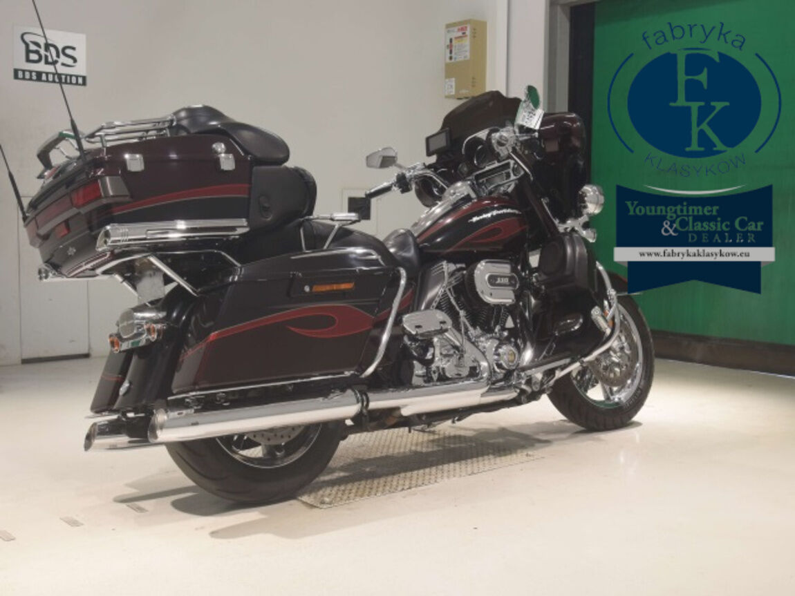HARLEY-DAVIDSON FLHTCUSE1800CVO 2012 - zdjęcie 6